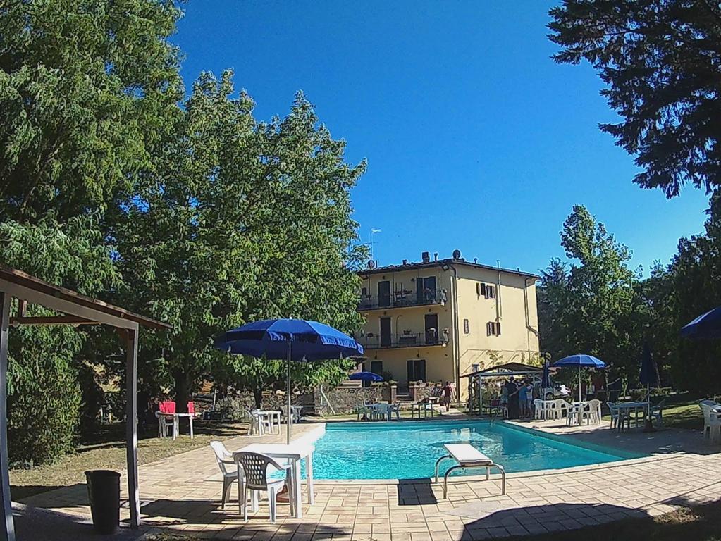 La Francigena Aparthotel Staggia Εξωτερικό φωτογραφία